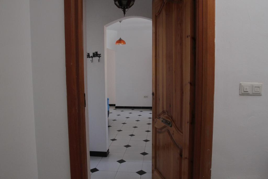 Easy Nerja Hostel Εξωτερικό φωτογραφία