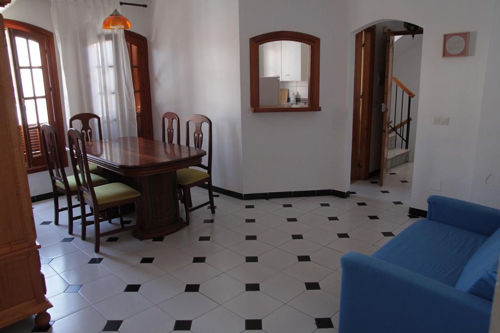 Easy Nerja Hostel Εξωτερικό φωτογραφία