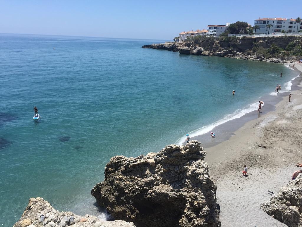 Easy Nerja Hostel Εξωτερικό φωτογραφία